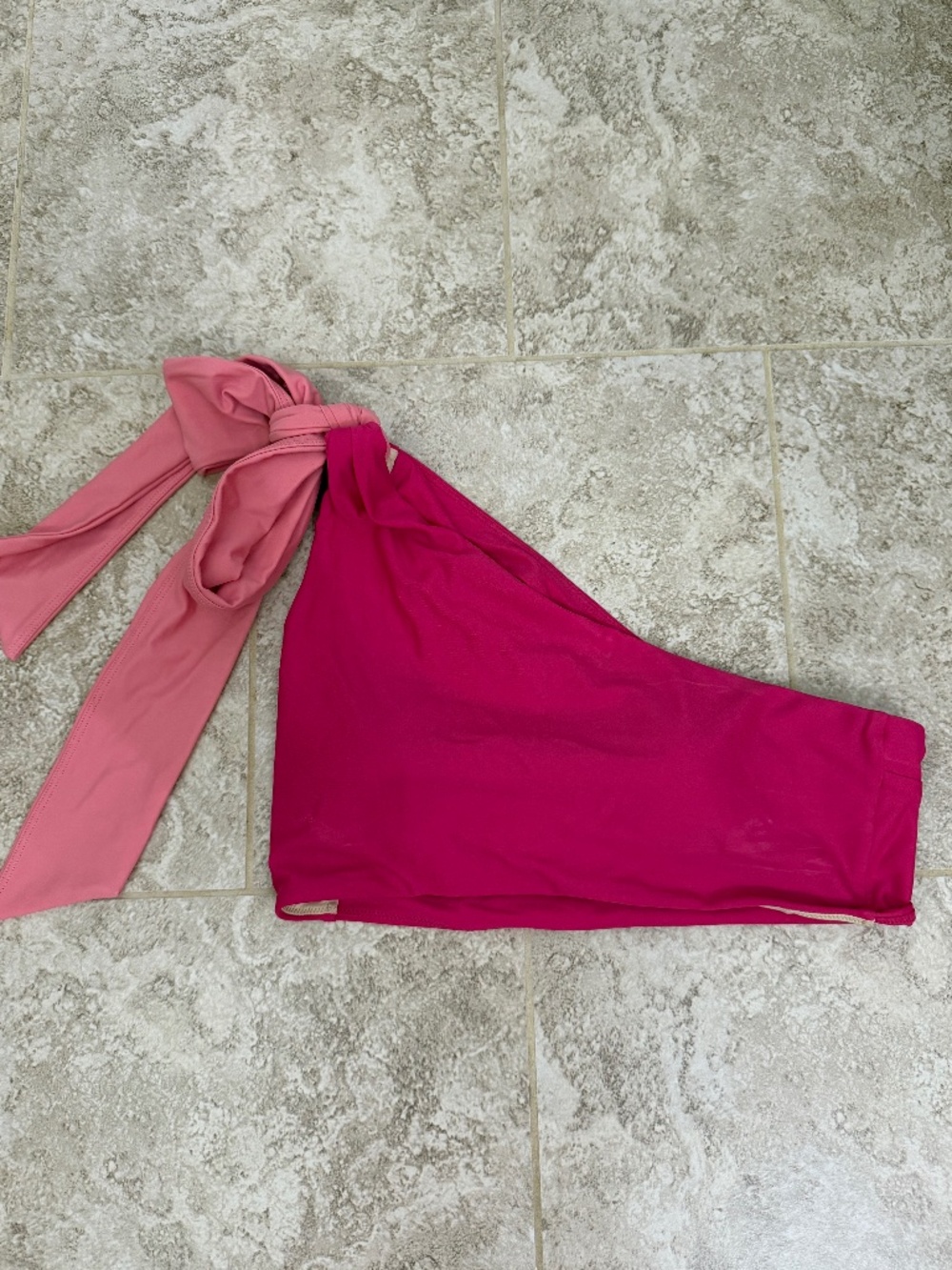 Summersalt Bow Shoulder Bikini Top- Size 6